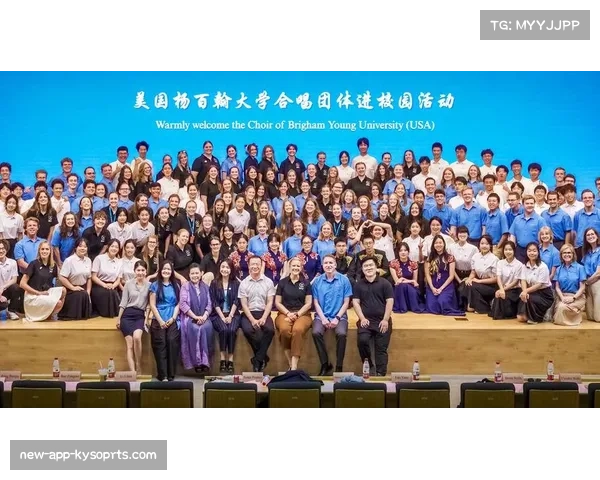 杨百翰大学新赛季阵容磨合顺利展现团队默契度